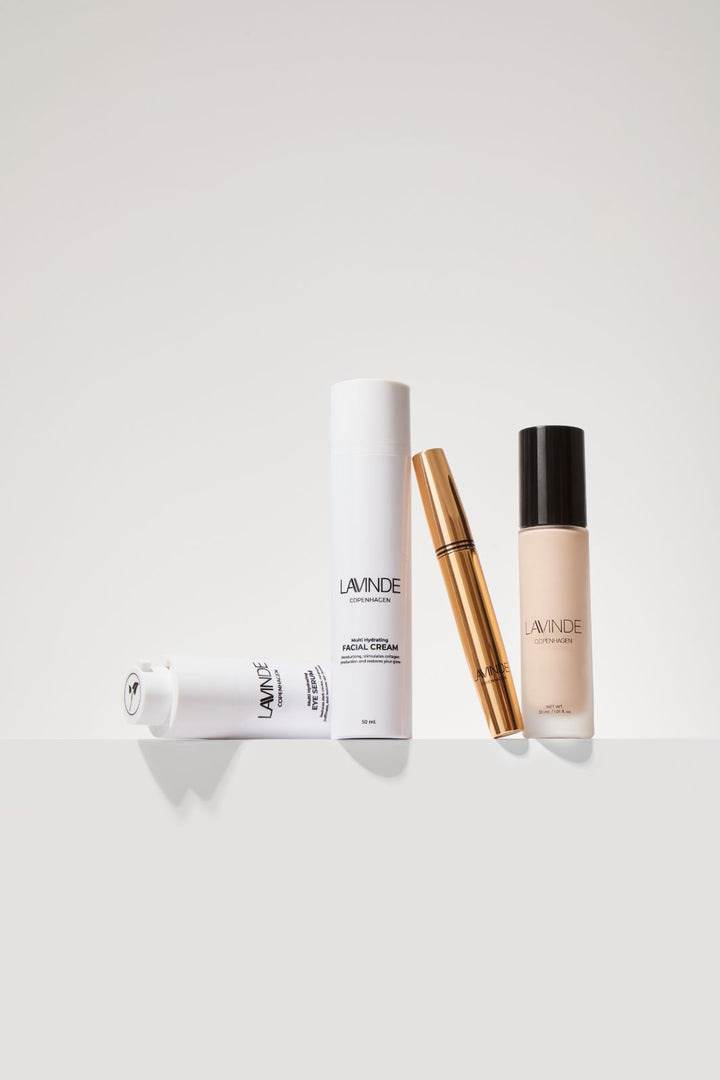 Lavinde Copenhagen - Natural Glow Liquid Foundation Sand 203 - 130201 - 30 ml Foundation 