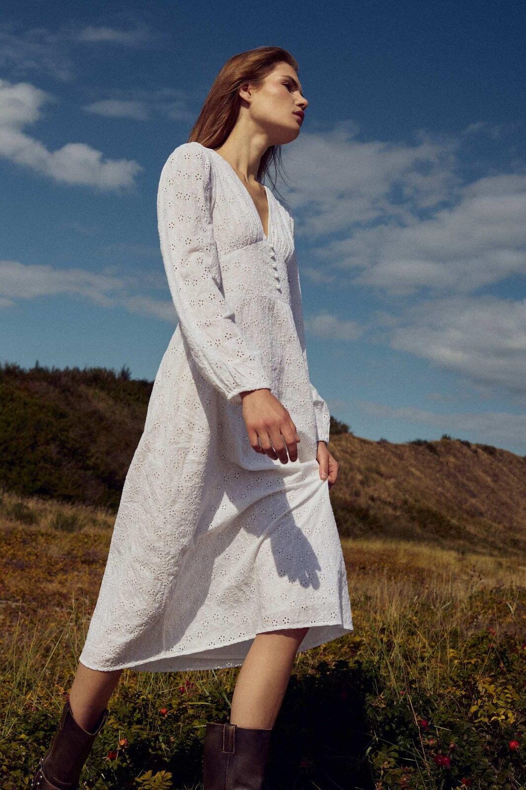 Noella - N-Lilith Maxi Dress 13650004 - 028 - White Kjoler 