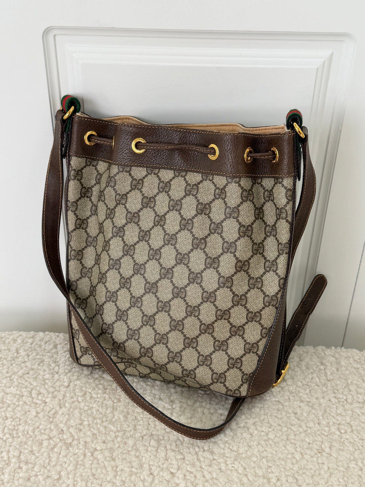 Preloved Vintageline x Molly&My - Vintage Gucci Bucket Bag – Gg Canvas & Kalveskind - Logo Tasker 